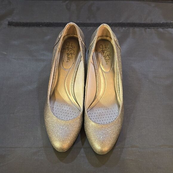 LIFESTRIDE WOMEN'S PARIGI LOW HEEL SLIP-ON PUMP - Picture 3 of 16